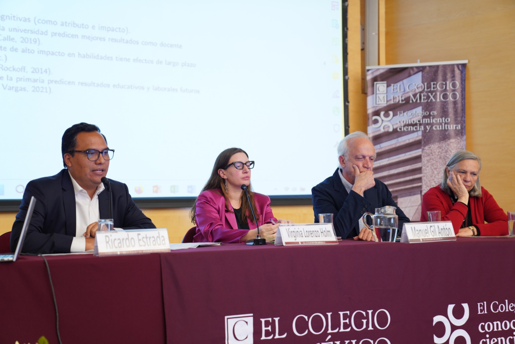 pexels-rebecca-zaal-_01